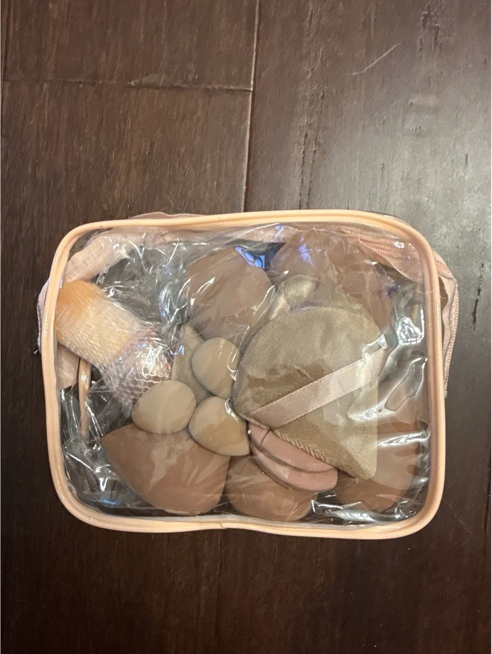 New 17 Pc Makeup Sponge Set with Travel Case